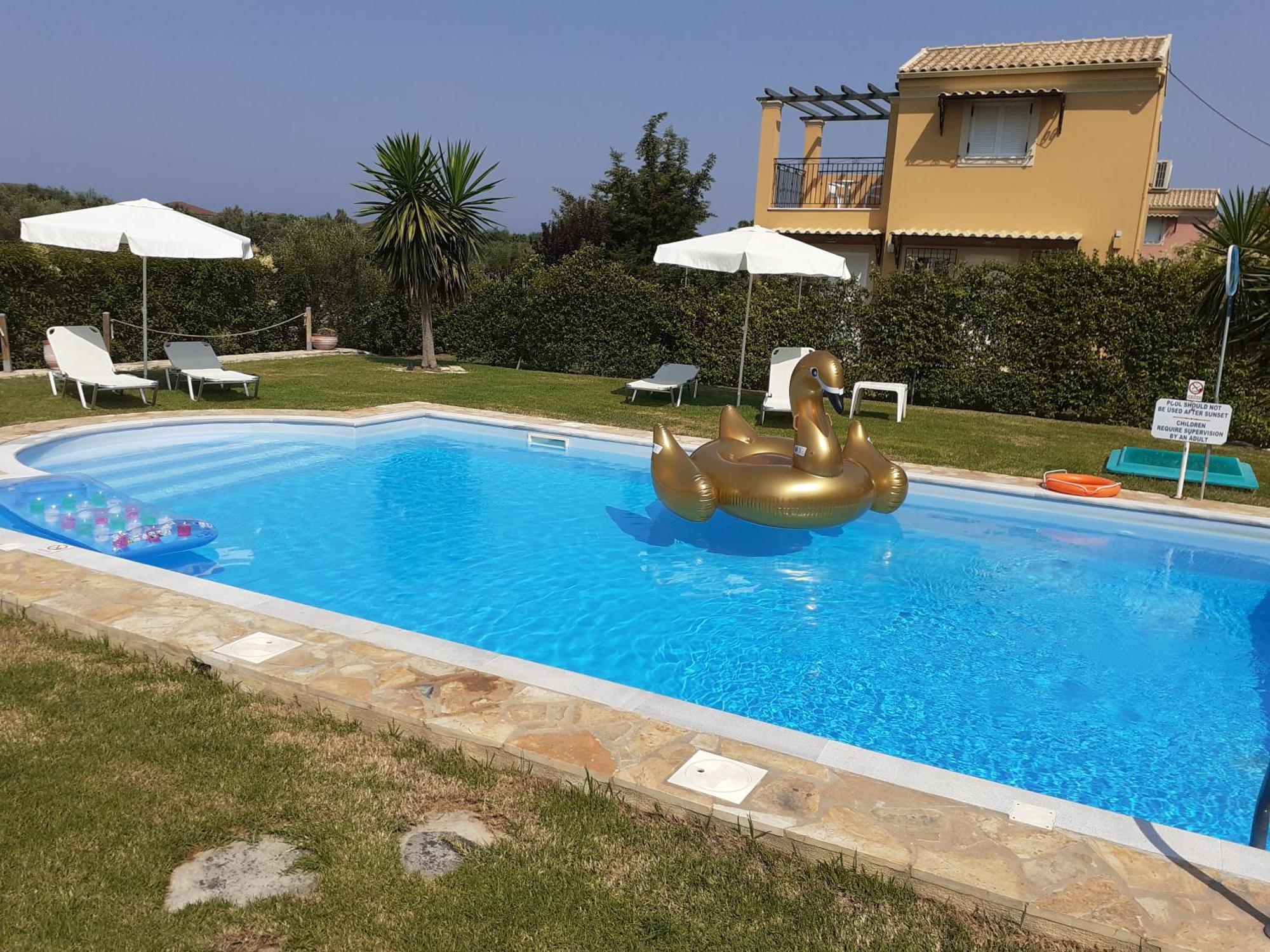 Villa Filia Almiros Beach 外观 照片