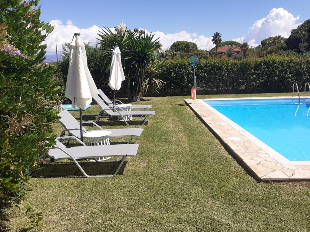 Villa Filia Almiros Beach 外观 照片
