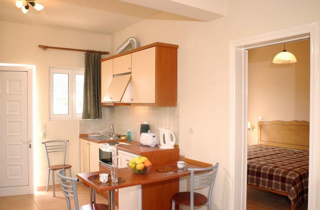 Villa Filia Almiros Beach 外观 照片